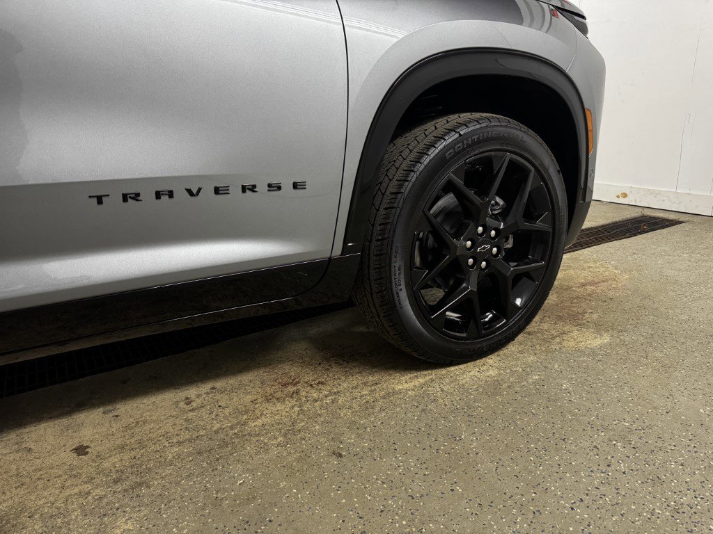 New 2026 Chevrolet Traverse RS image 12