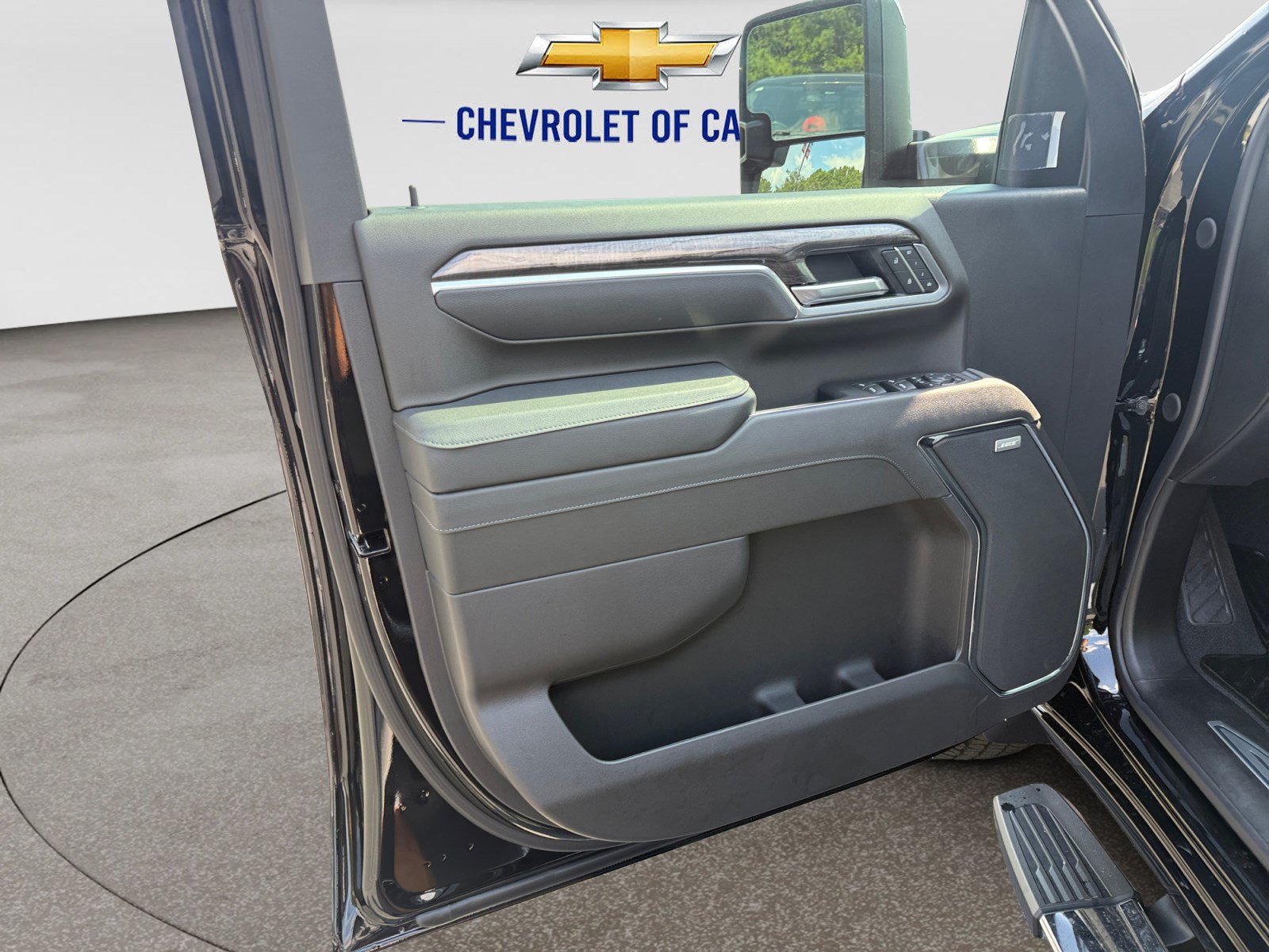New 2026 Chevrolet Silverado 3500 LTZ w/ LTZ Convenience Package AWD/4WD image 10