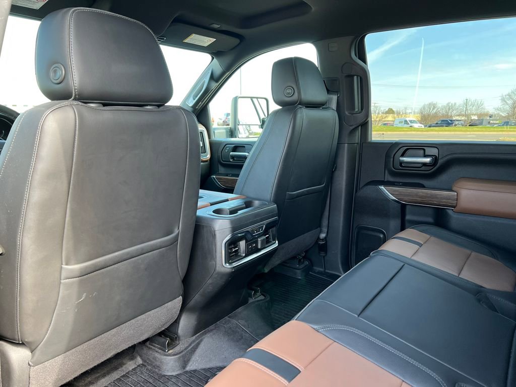 Used 2020 Chevrolet Silverado 2500 High Country w/ Z71 Off-Road Package image 38