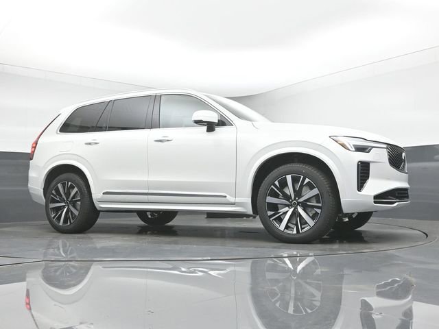 New 2026 Volvo XC90 B6 Core w/ Protection Package Premier image 36