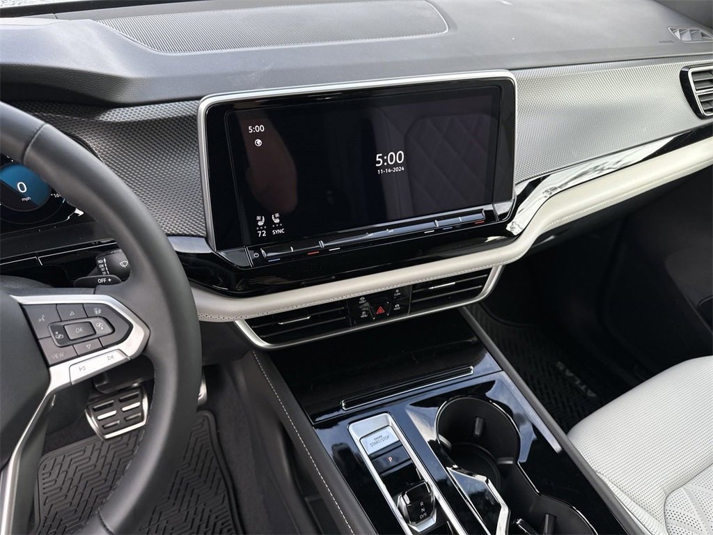 New 2025 Volkswagen Atlas Cross Sport SEL Premium R-Line image 15