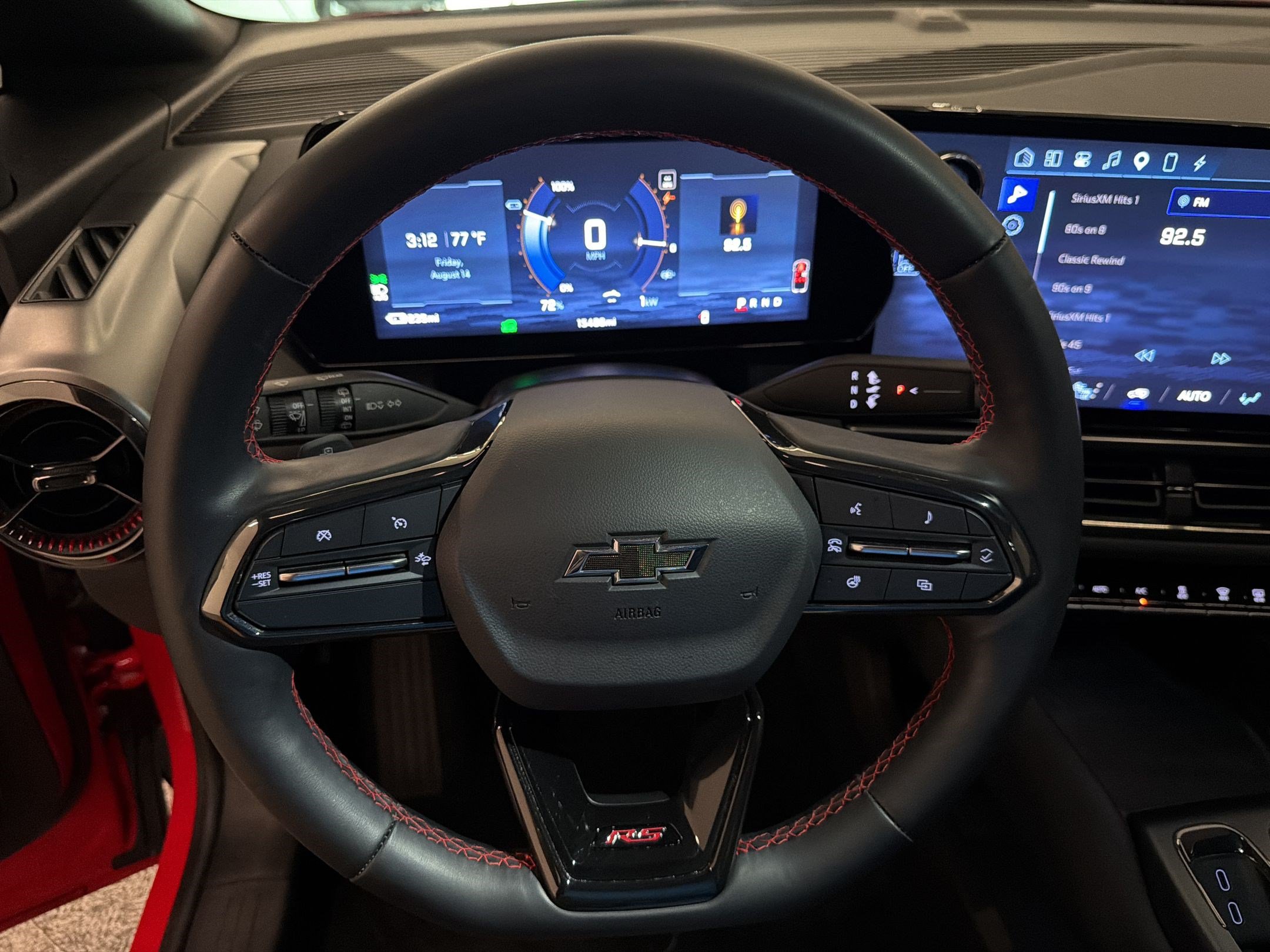 Used 2024 Chevrolet Equinox EV RS w/ LPO, All-Weather Mat Package FWD image 10