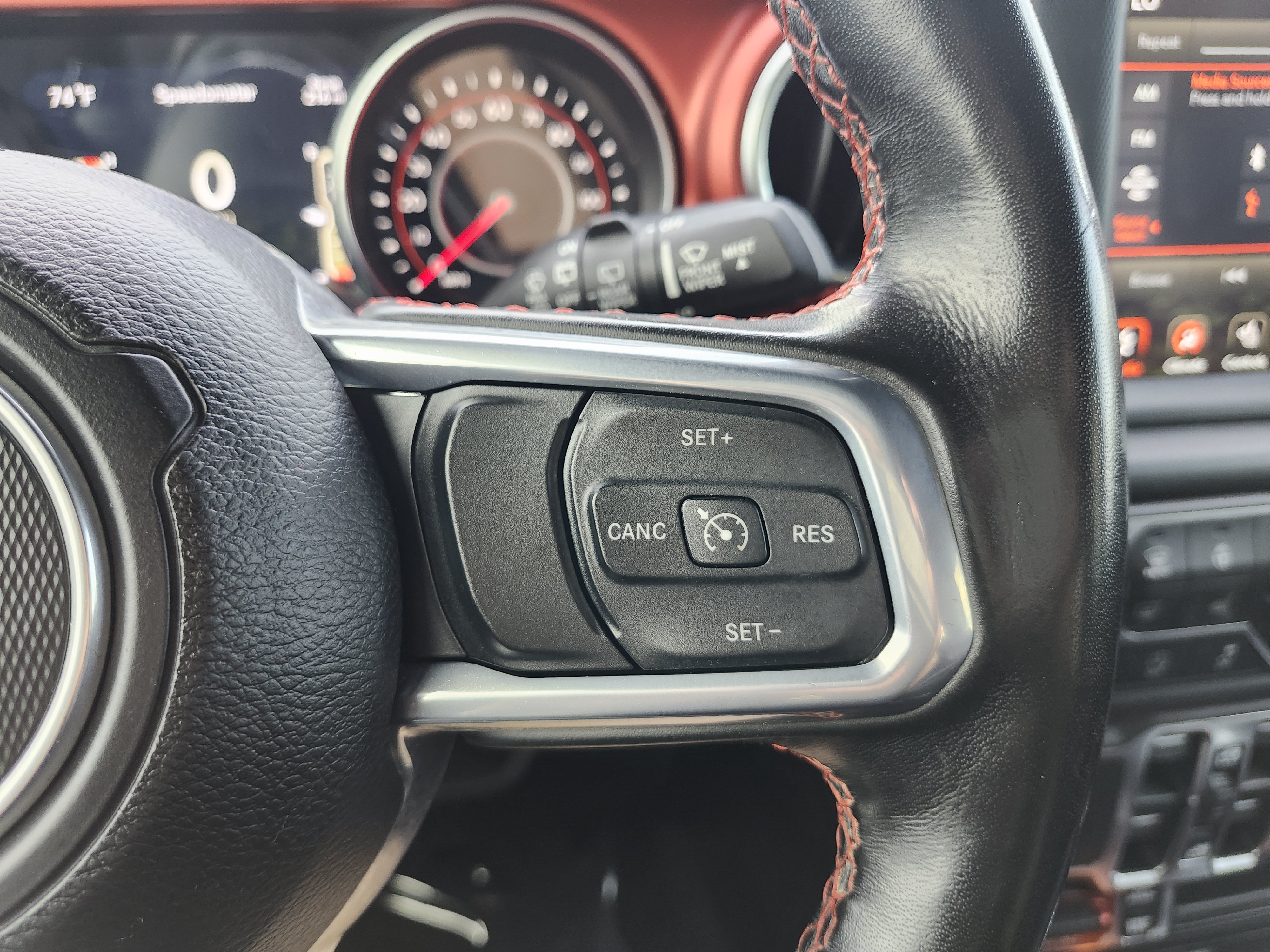 Used 2021 Jeep Wrangler Unlimited Rubicon AWD/4WD image 34