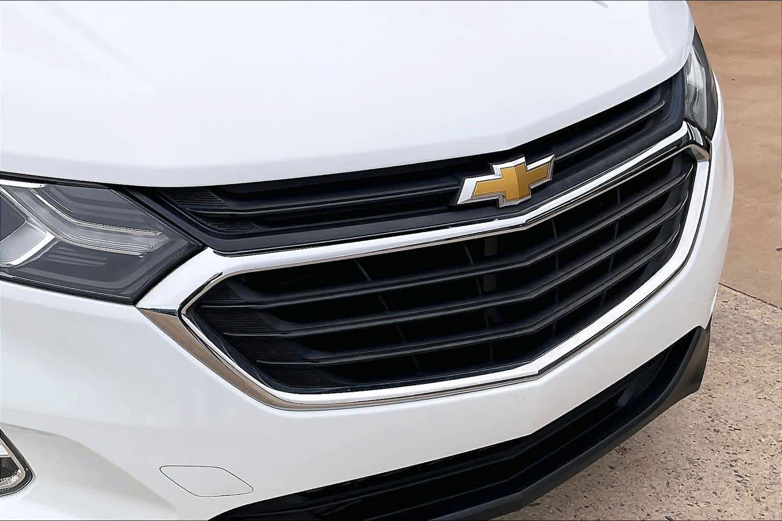 Used 2018 Chevrolet Equinox LT FWD image 29