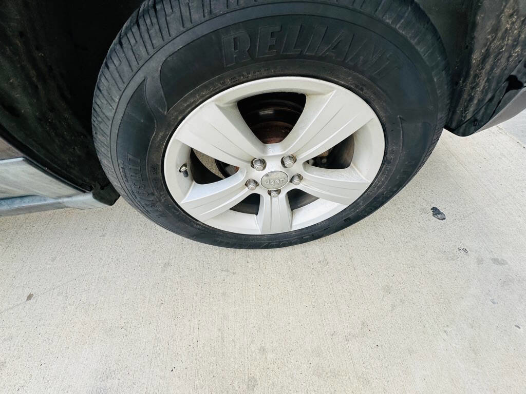 Used 2011 Jeep Patriot Latitude AWD/4WD image 26