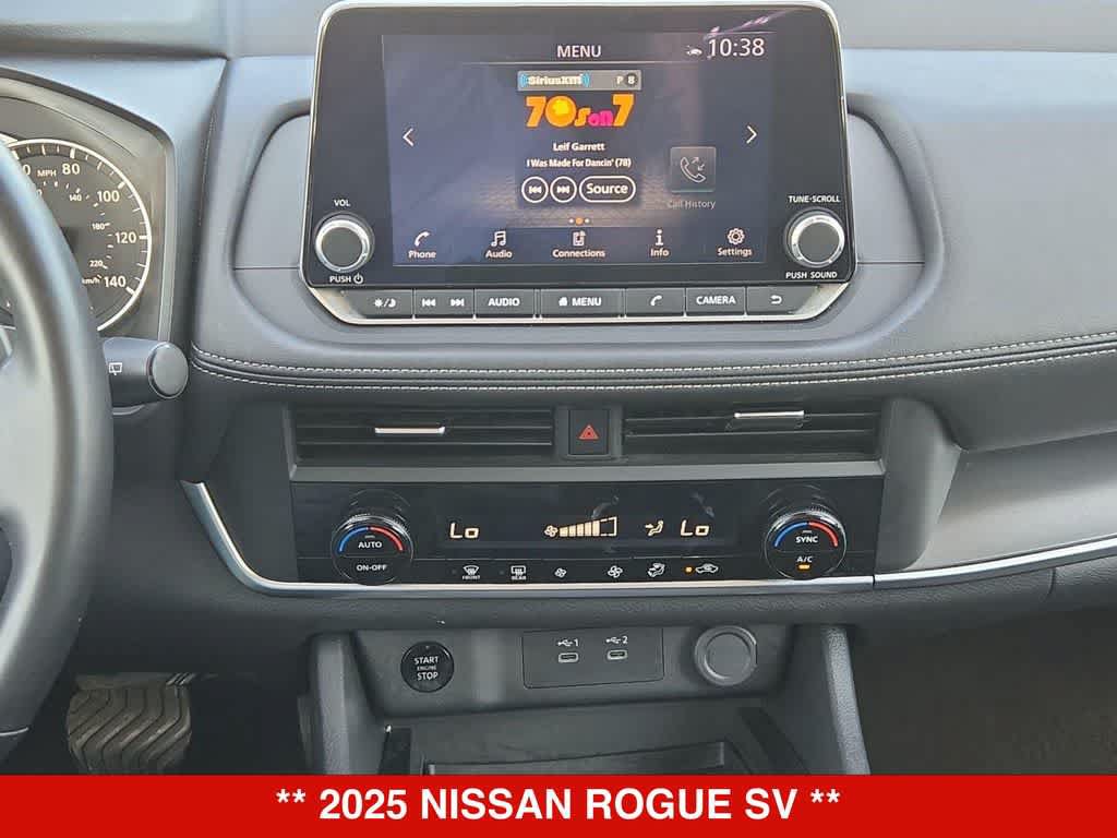 Used 2025 Nissan Rogue SV AWD/4WD image 29
