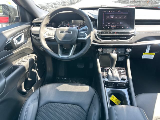 New 2026 Jeep Compass Latitude AWD/4WD image 15