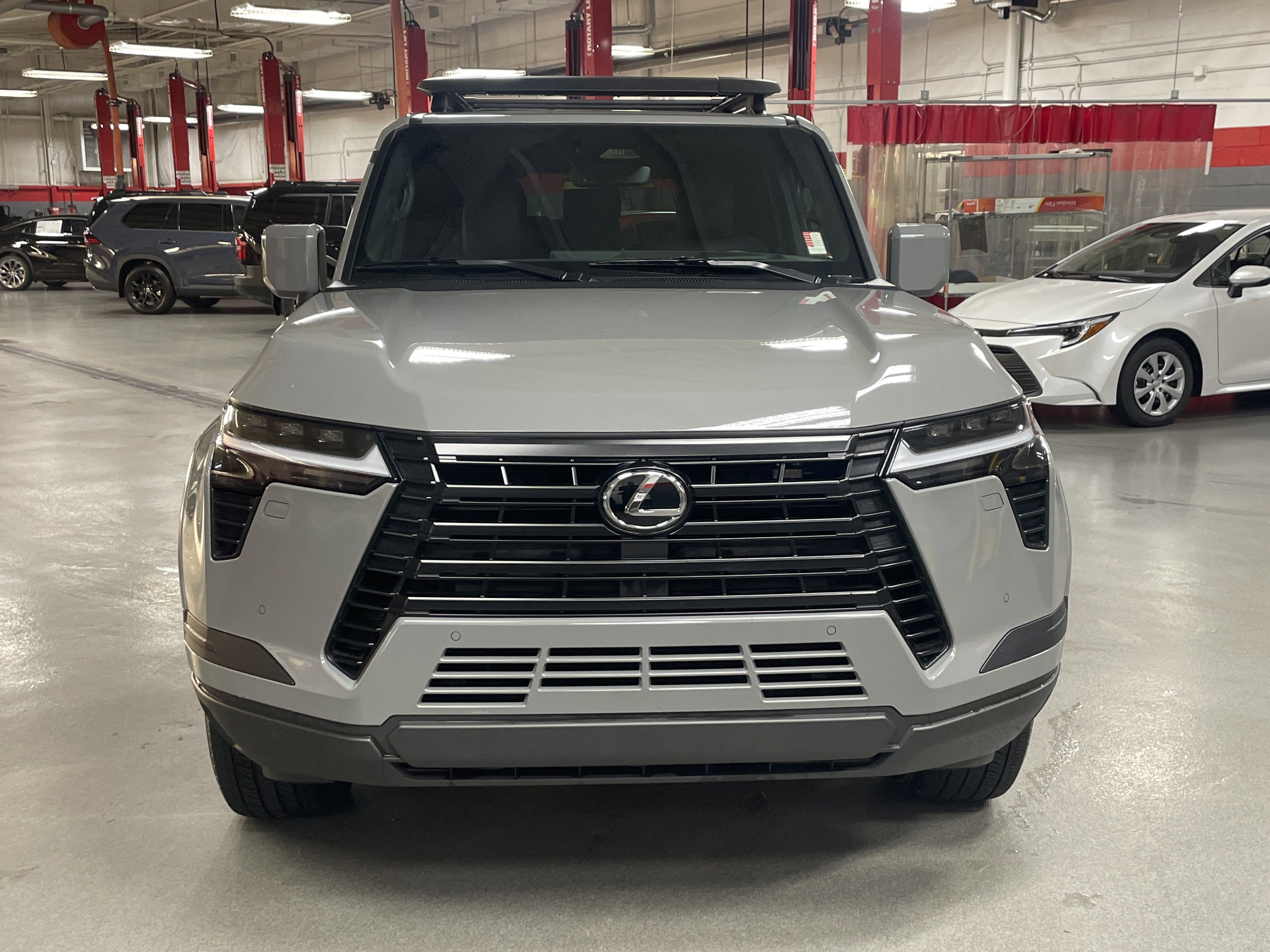 Used 2024 Lexus GX 550 GX 550 Premium image 3