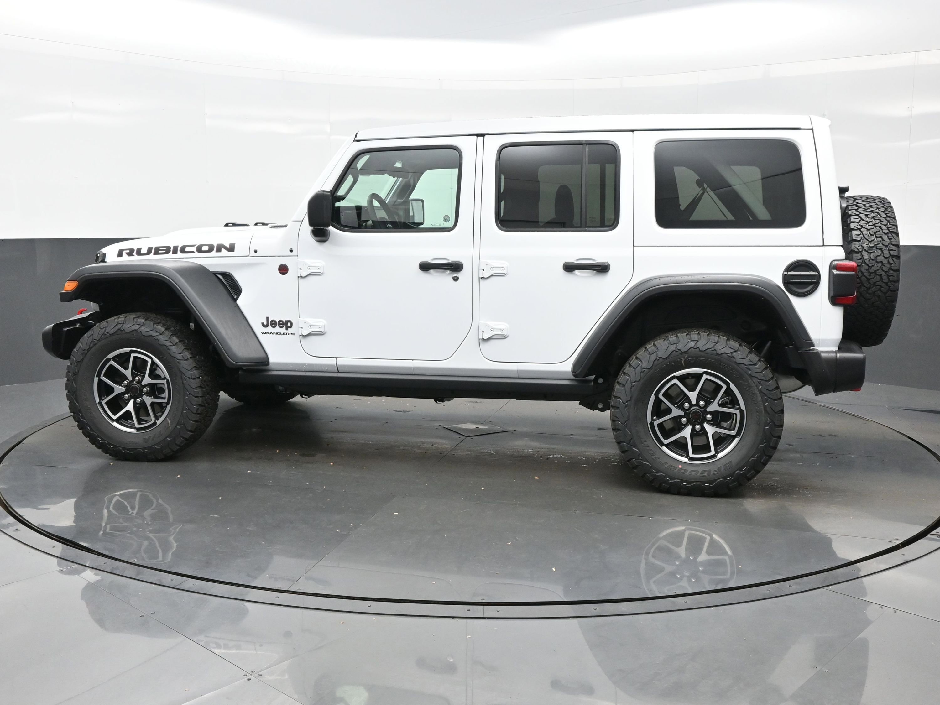 New 2026 Jeep Wrangler Unlimited Rubicon image 3