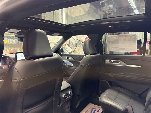 New 2026 Ford Explorer ST image 13