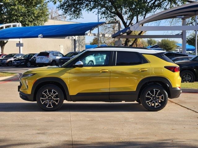 Used 2024 Chevrolet TrailBlazer ACTIV w/ Driver Confidence Package image 13