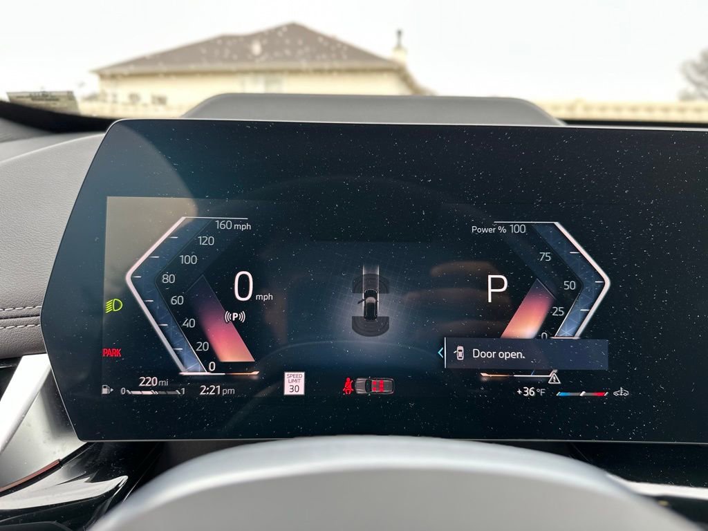 Used 2025 BMW X1 xDrive28i w/ Technology Package image 31