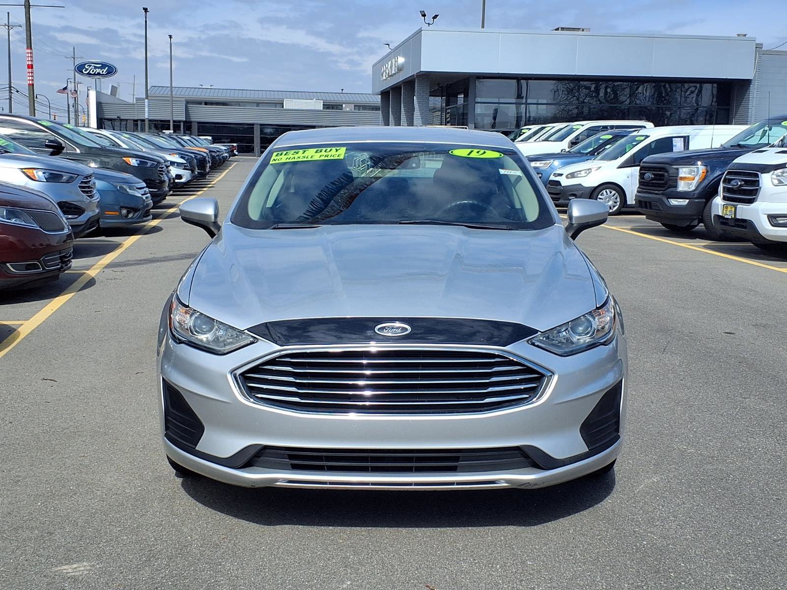 Used 2019 Ford Fusion SE image 20