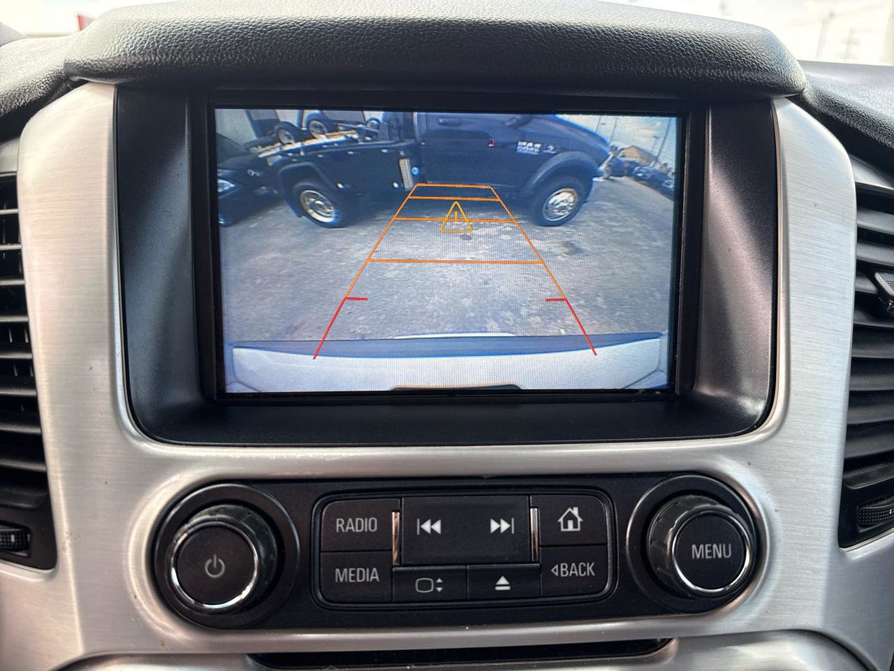 Used 2017 GMC Yukon XL SLT image 27