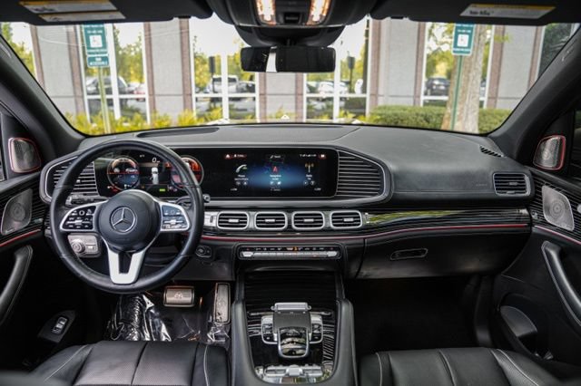 Used 2023 Mercedes-Benz Maybach GLS 600 4MATIC image 28