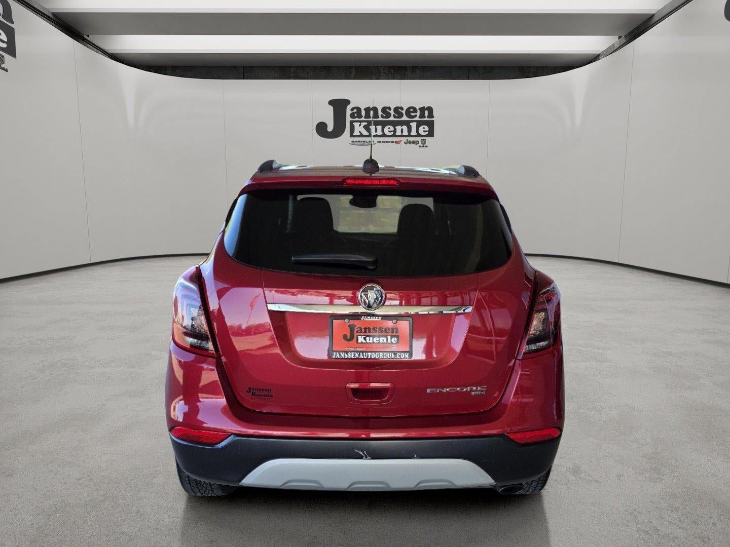 Used 2019 Buick Encore Preferred AWD/4WD image 2