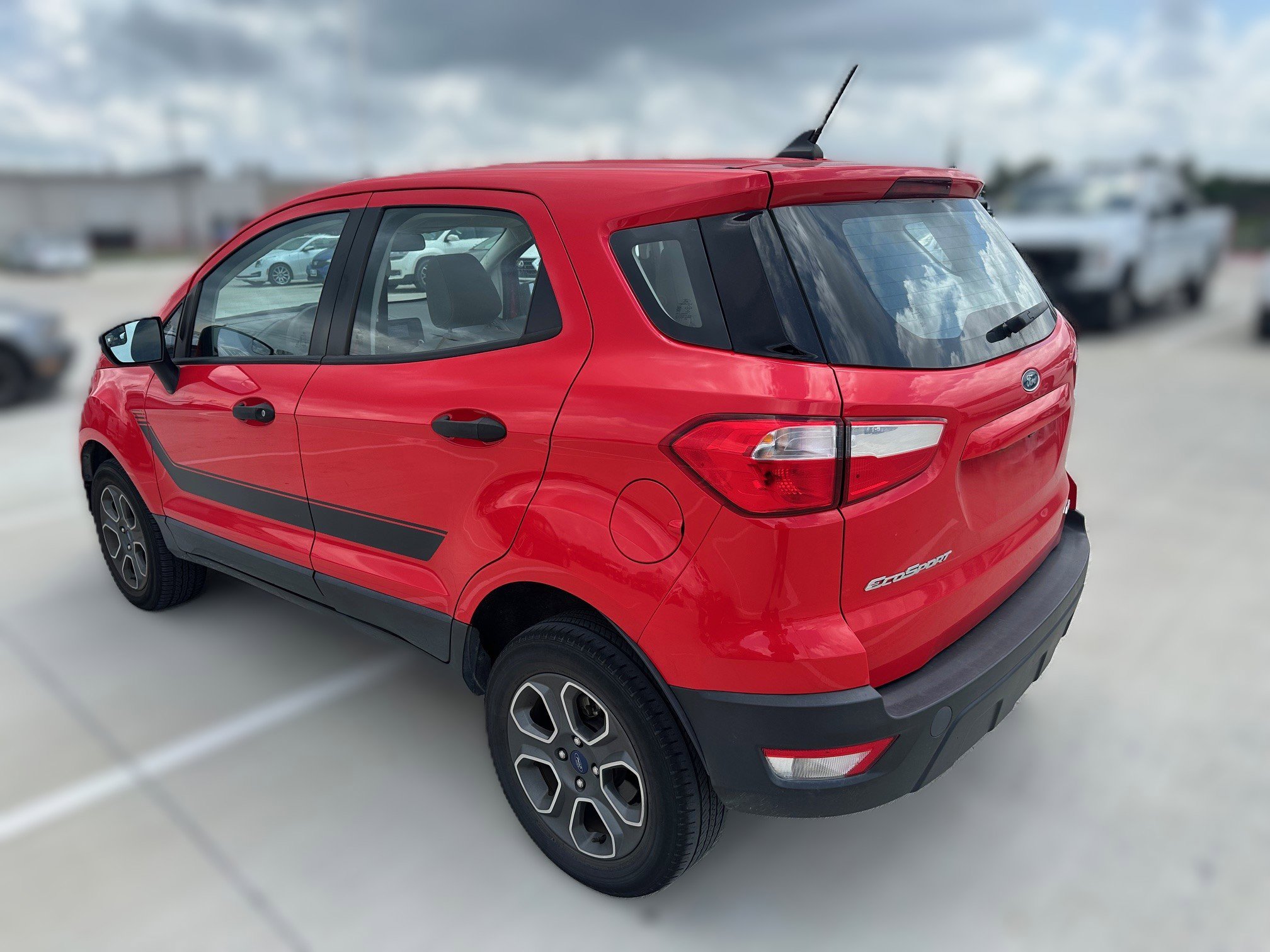 Used 2022 Ford EcoSport S AWD/4WD image 4