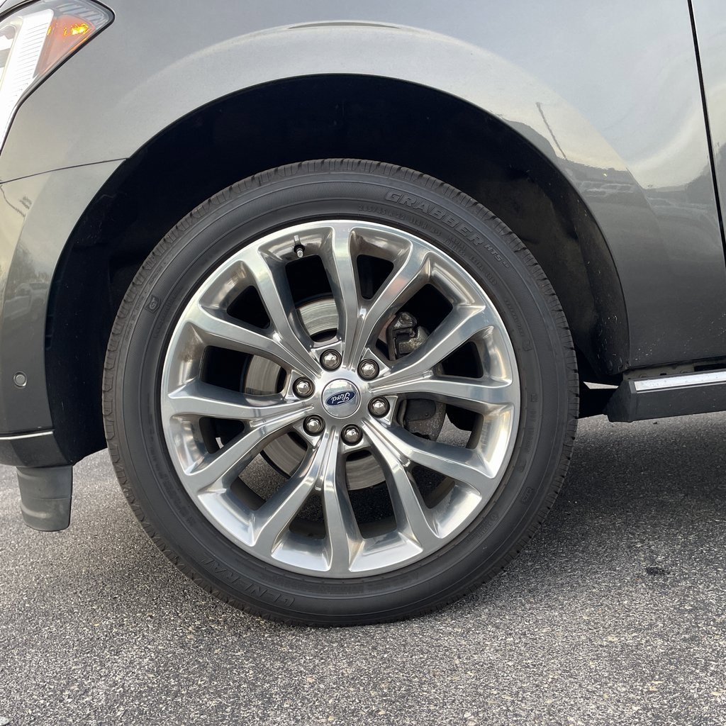 Used 2019 Ford Expedition Max Platinum image 9