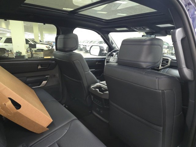 New 2026 Toyota Tundra Platinum AWD/4WD image 12