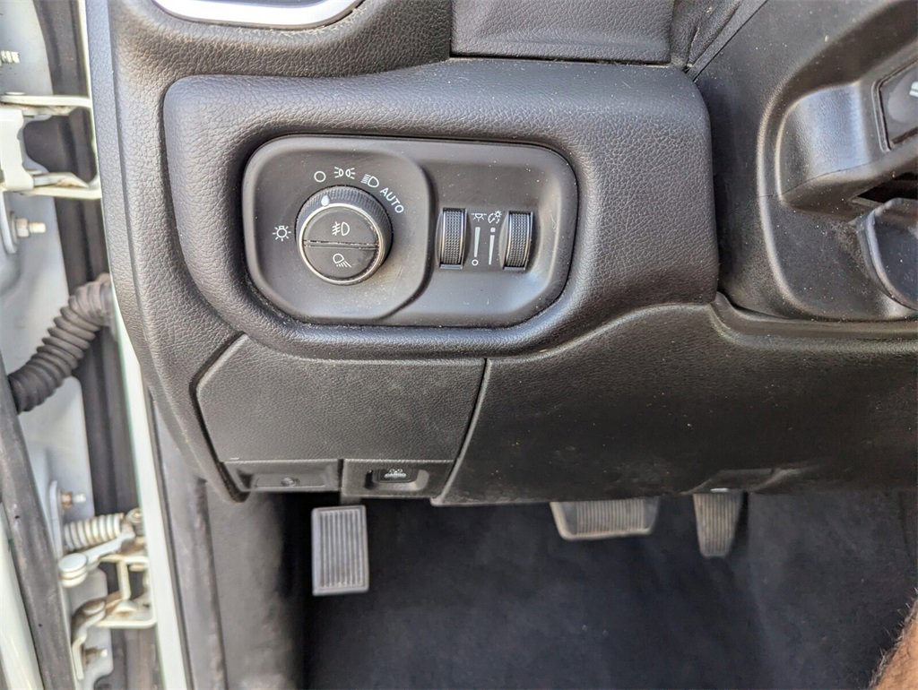 Certified 2022 RAM 3500 Laramie image 26