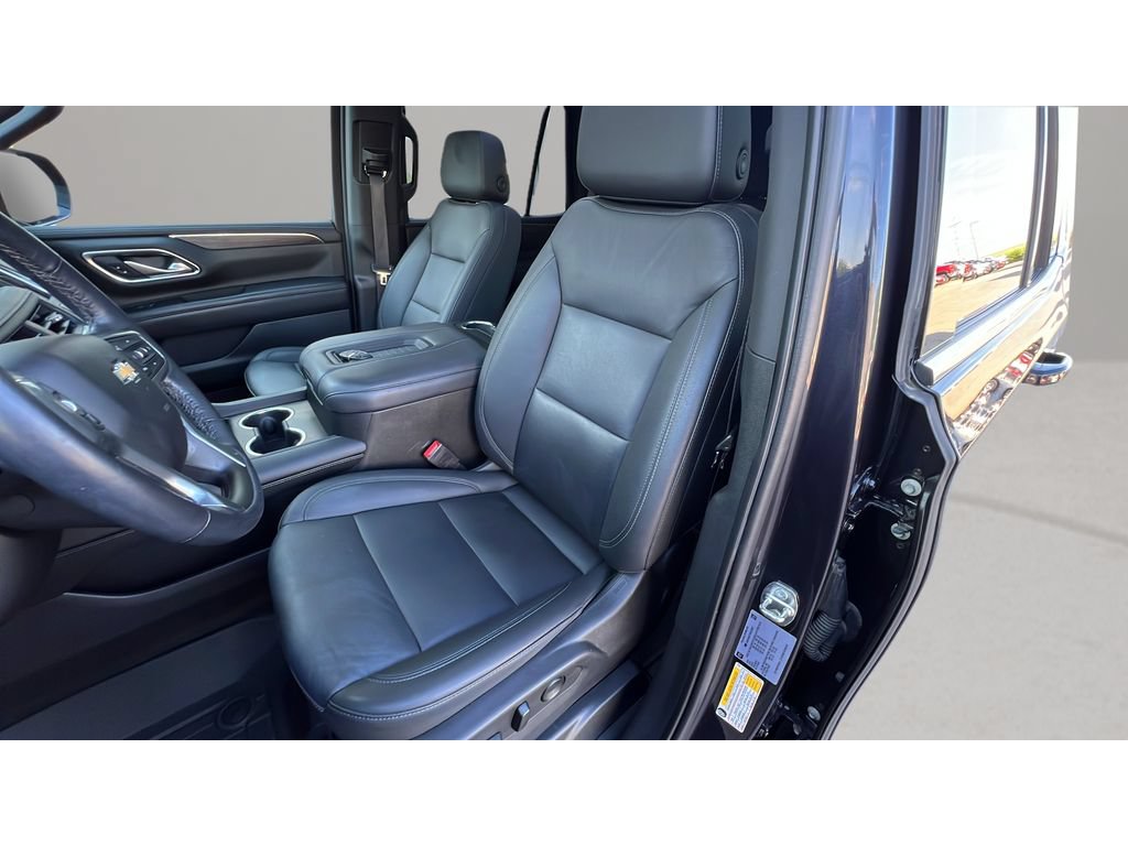 Certified 2022 Chevrolet Tahoe LT w/ Luxury Package AWD/4WD image 24