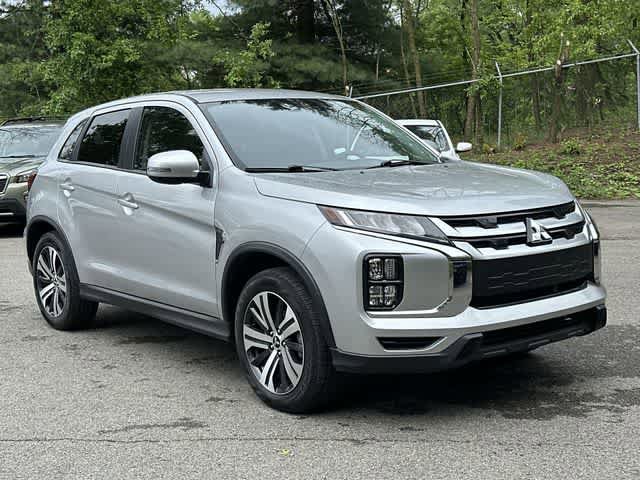 Used 2025 Mitsubishi Outlander Sport SE AWD/4WD image 29