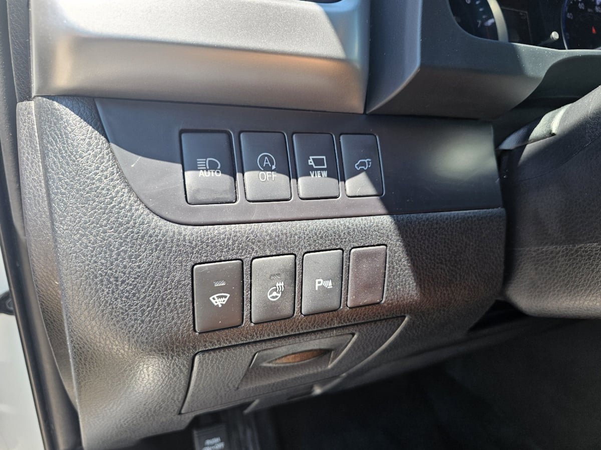 Used 2019 Toyota Highlander Limited Platinum AWD/4WD image 14