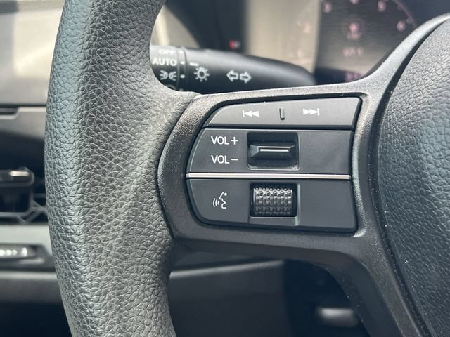 Used 2023 Honda Accord LX image 27