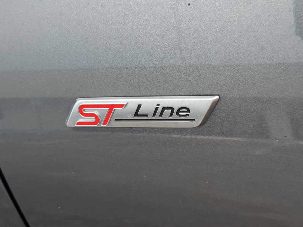 Used 2024 Ford Escape ST-Line FWD image 11