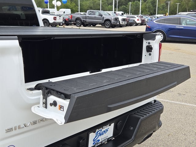 Used 2021 Chevrolet Silverado 1500 LT Trail Boss w/ Convenience Package II AWD/4WD image 18