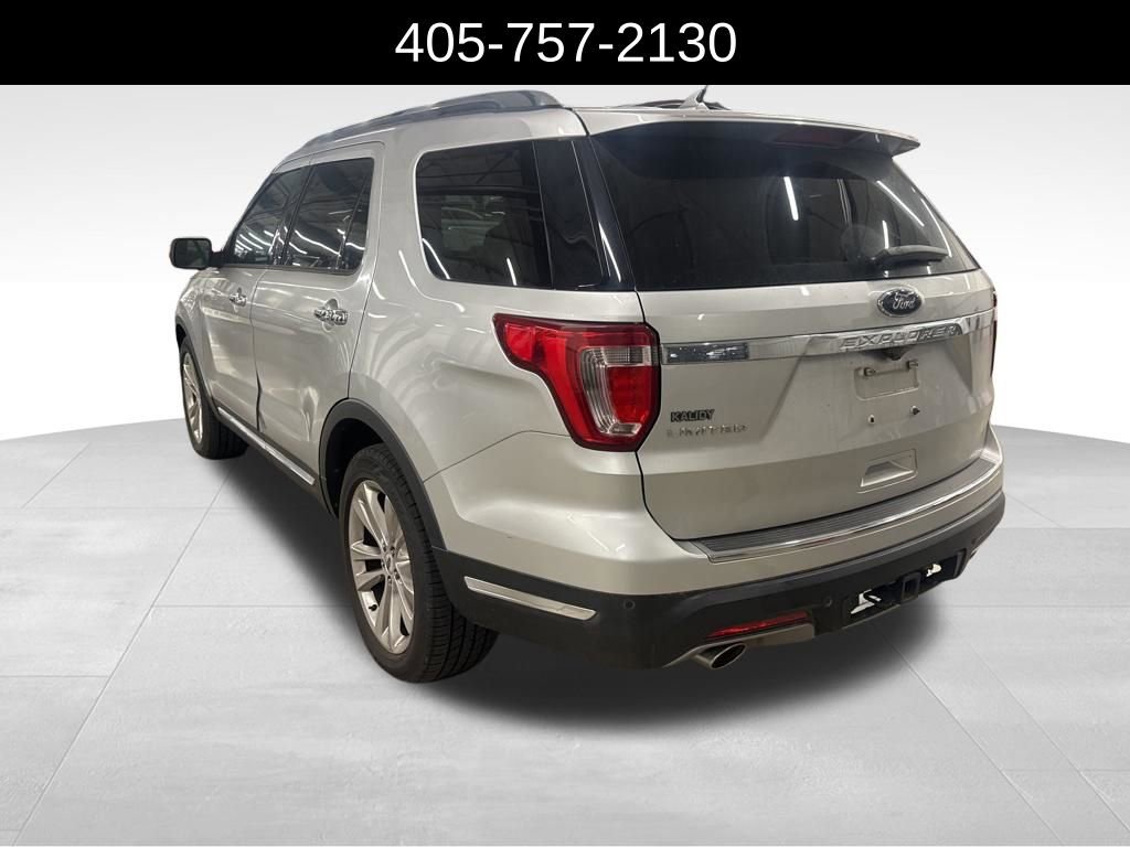 Used 2019 Ford Explorer Limited w/ Class III Trailer Tow Package image 4