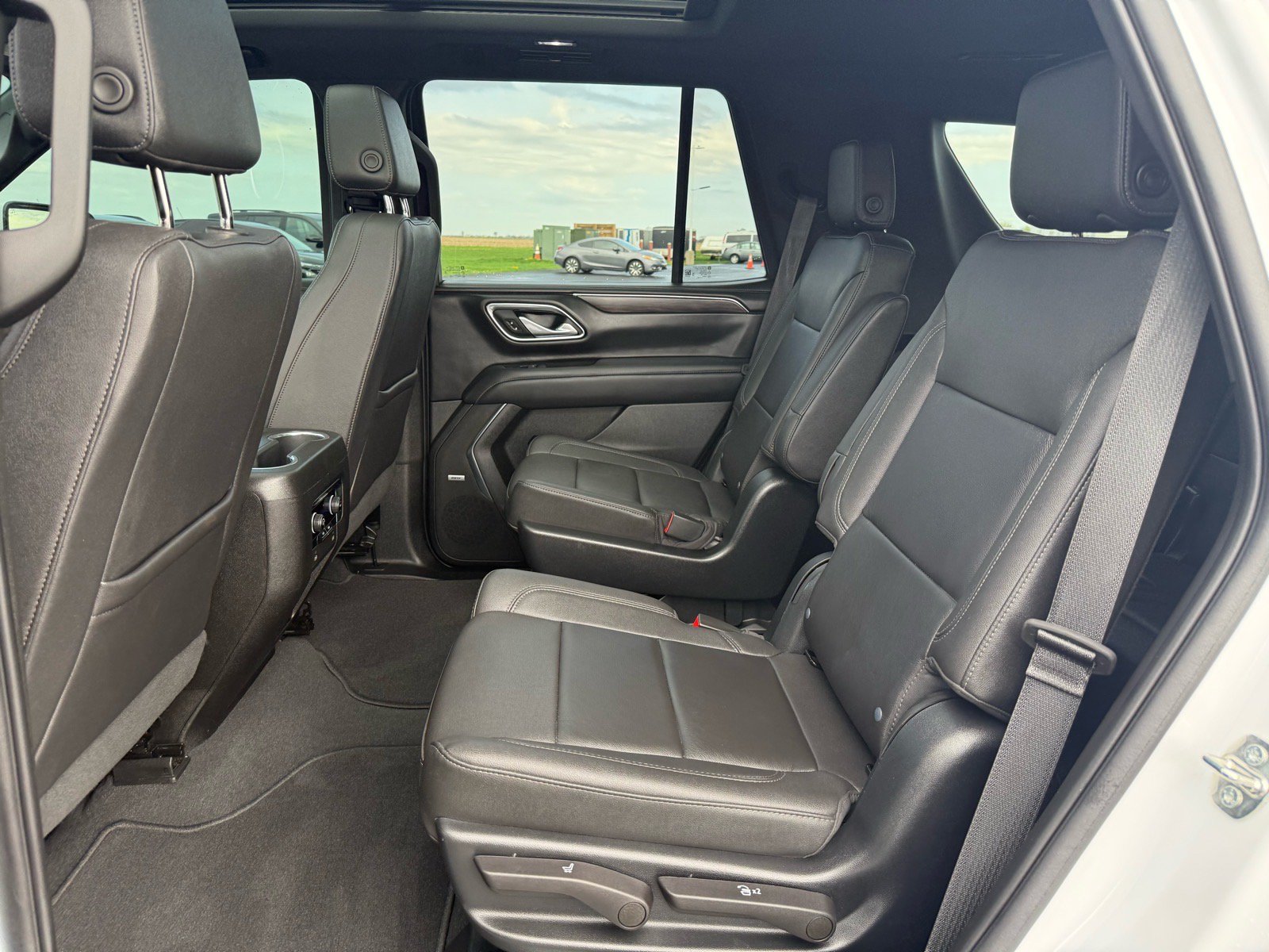 Used 2023 Chevrolet Tahoe Z71 AWD/4WD image 14