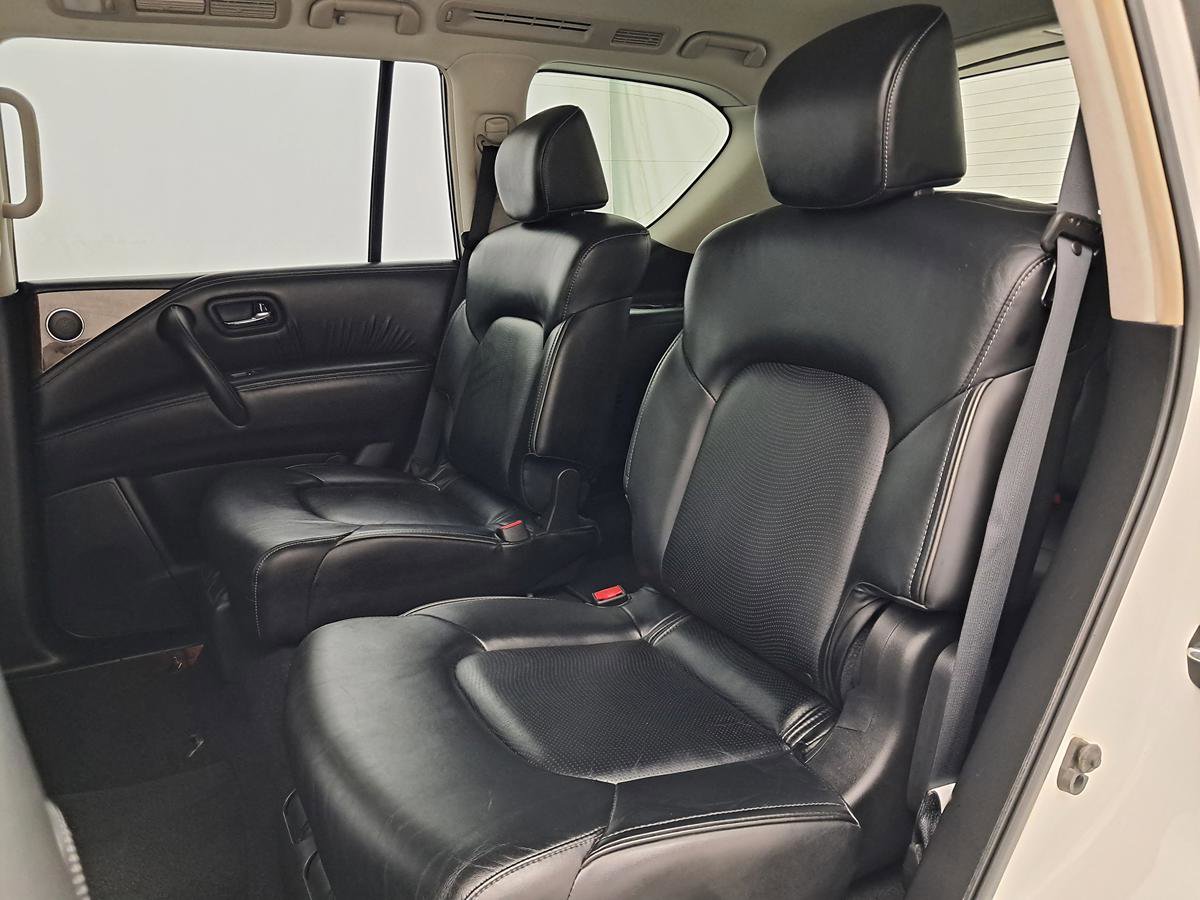 Used 2017 INFINITI QX80 4WD w/ Driver Assistance Package image 25