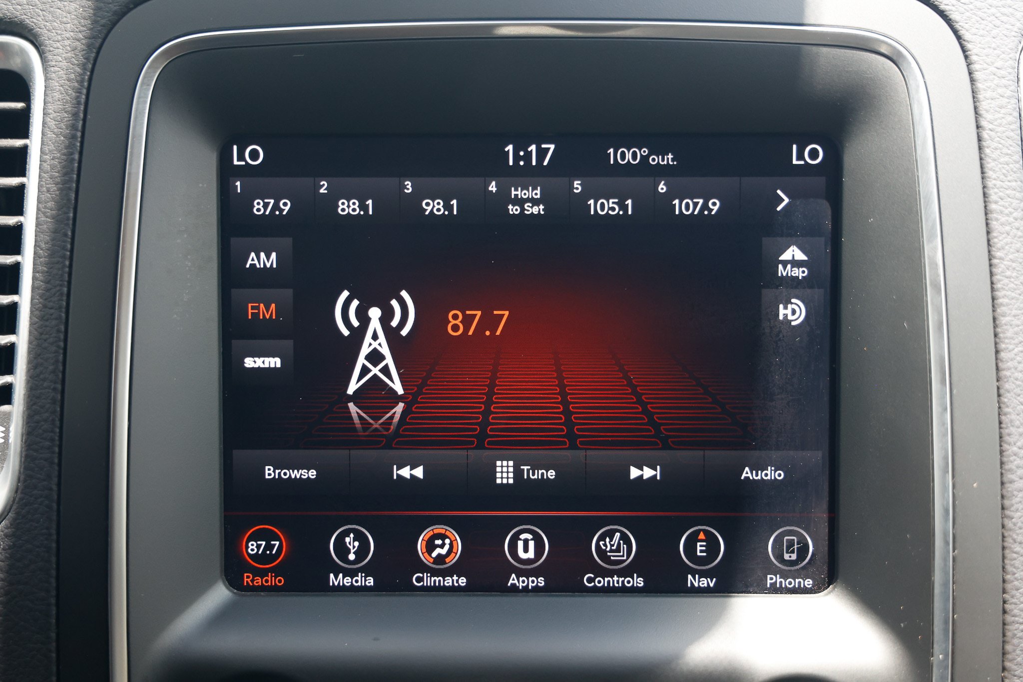 Used 2019 Dodge Durango Citadel w/ Technology Group RWD image 37