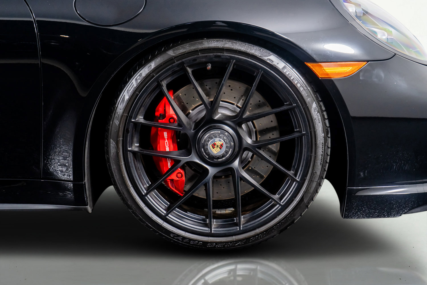 Used 2019 Porsche 911 Turbo w/ Light Design Package image 7