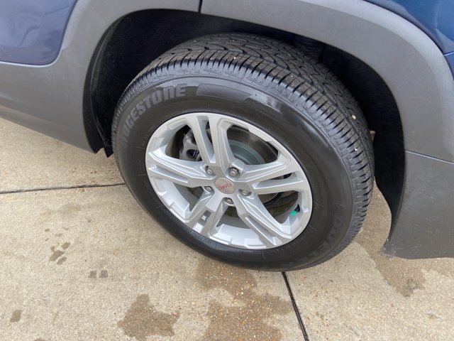 Used 2020 GMC Terrain SLE w/ Driver Convenience Package image 29