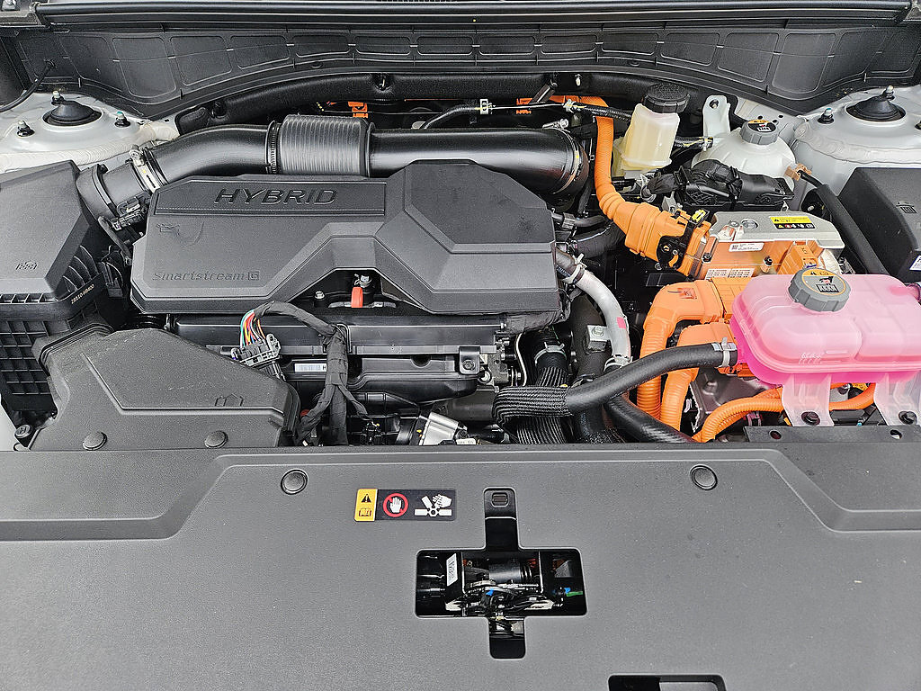 New 2026 Hyundai Santa Fe SE FWD image 31