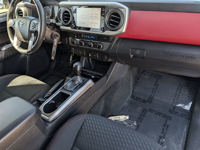 Used 2022 Toyota Tacoma SR5 image 31