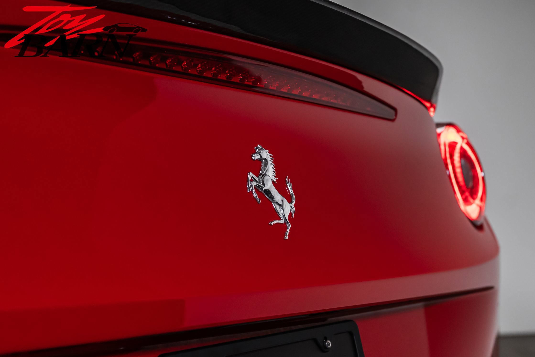 Used 2016 Ferrari California T RWD image 23