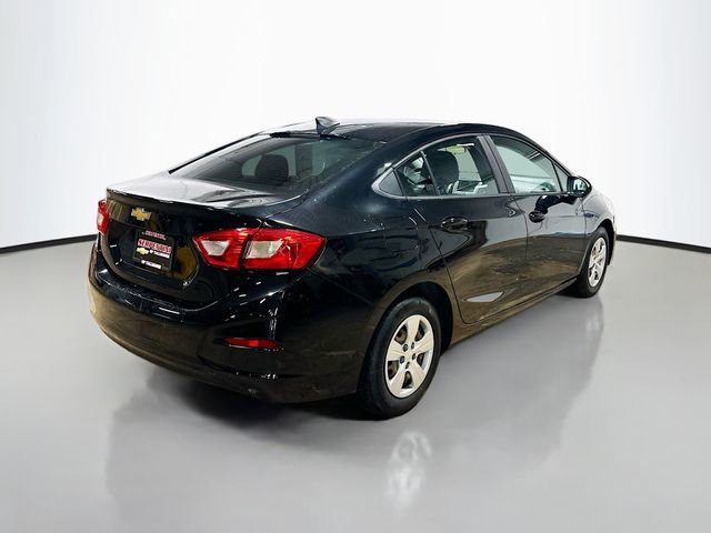 Used 2018 Chevrolet Cruze LS image 7
