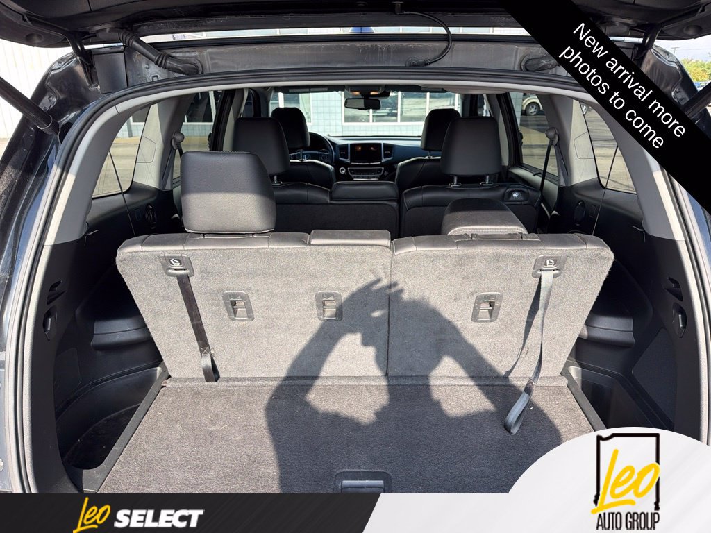 Used 2017 Honda Pilot Touring image 11
