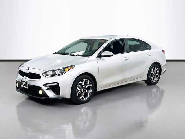Certified 2021 Kia Forte LXS image 3