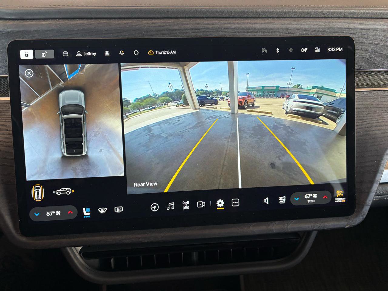 Used 2024 Rivian R1S Adventure AWD/4WD image 16