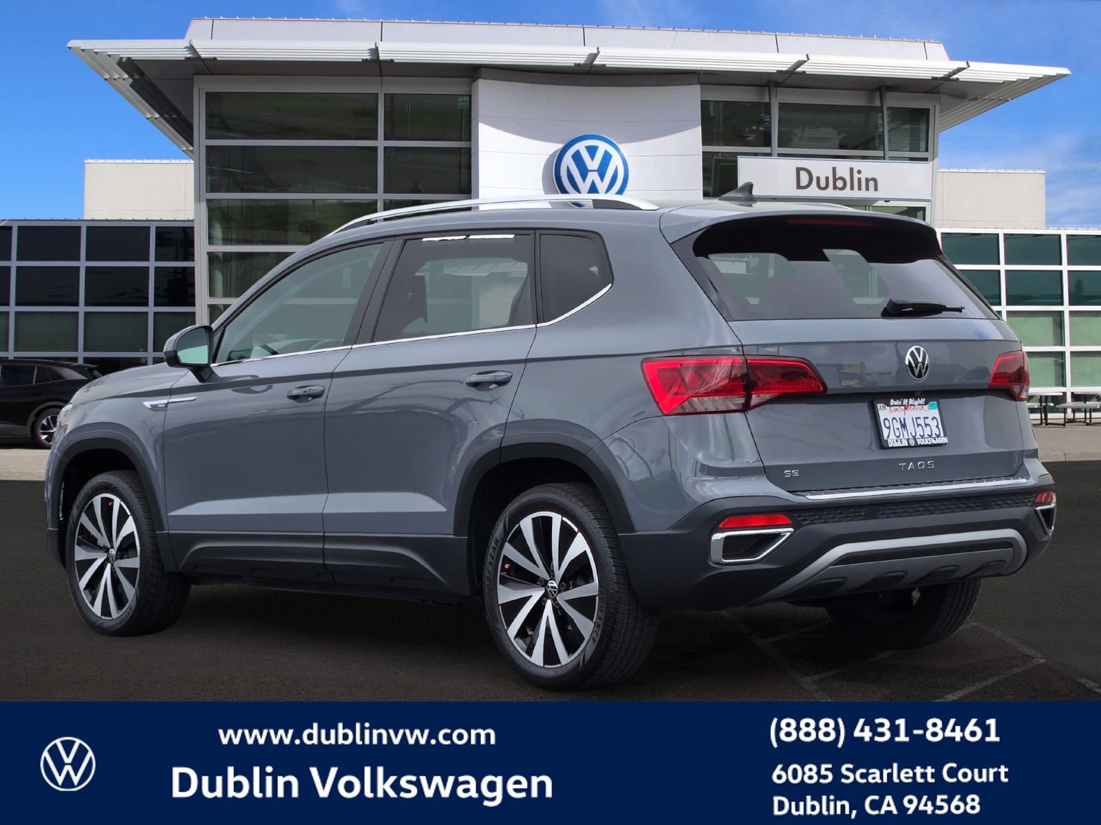 Certified 2023 Volkswagen Taos SE FWD image 6