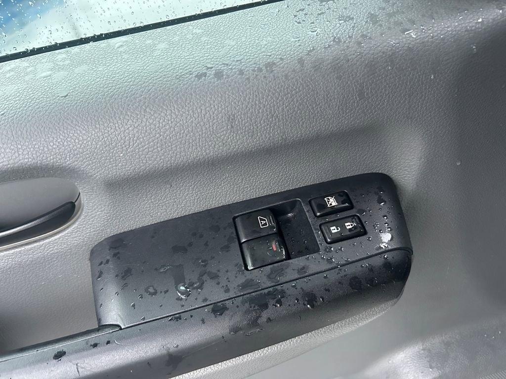 Used 2014 Nissan NV 3500 SL w/ Technology Package image 23