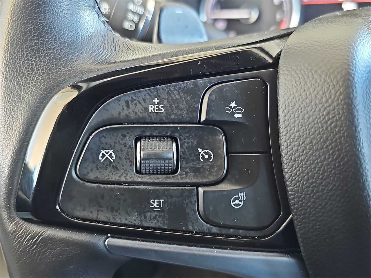 Certified 2023 Buick Enclave Essence image 17