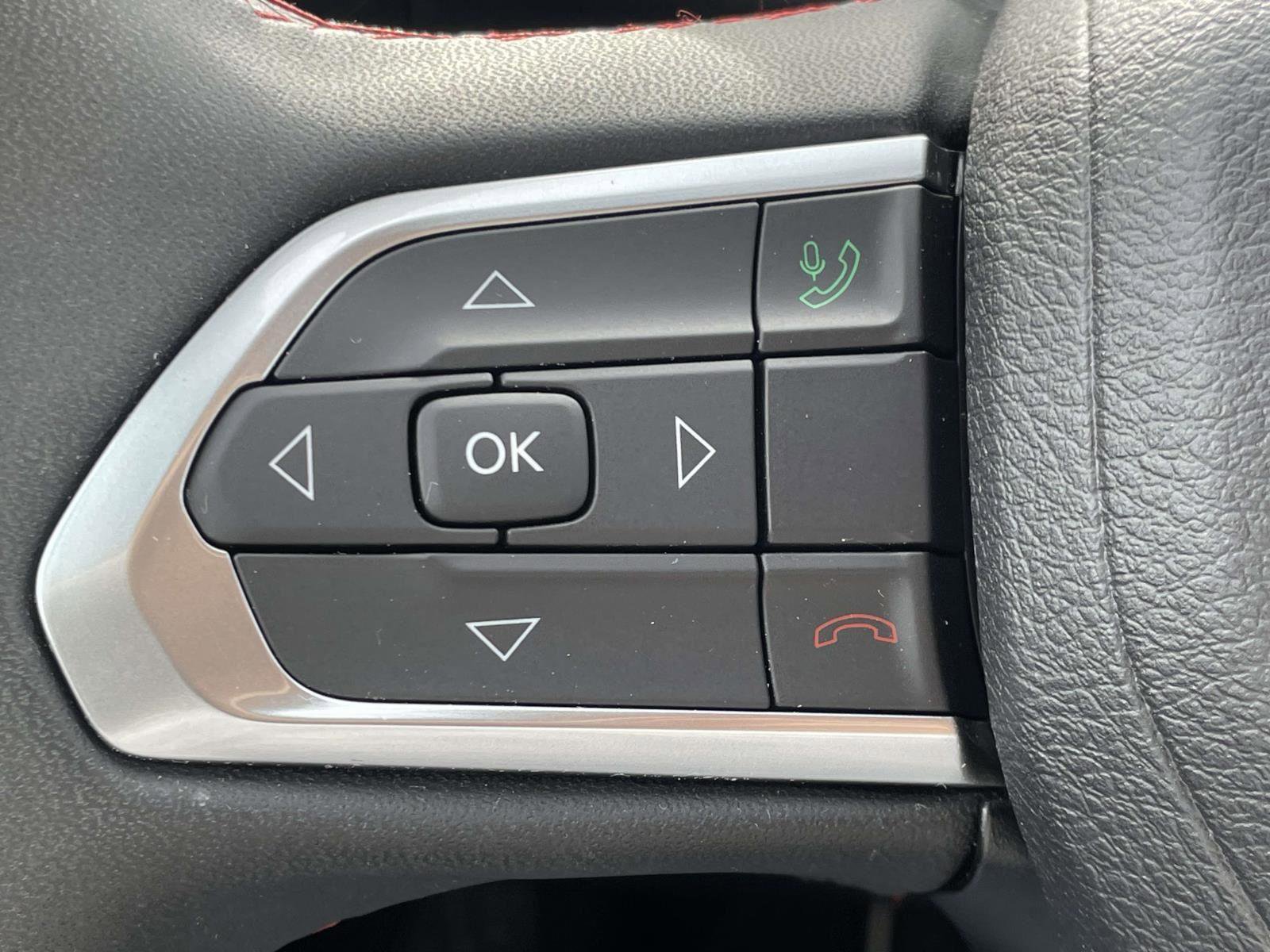 Used 2023 Jeep Compass Trailhawk image 22