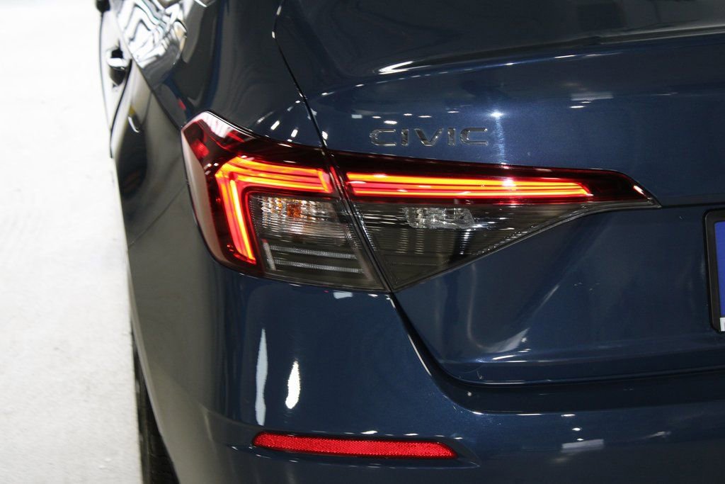 Used 2025 Honda Civic Sport image 38
