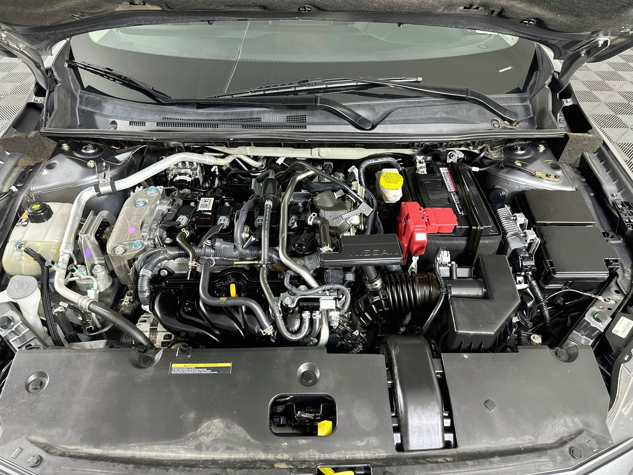 Used 2025 Nissan Sentra S FWD image 31
