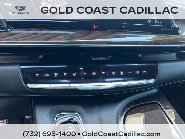 Used 2023 Cadillac Escalade Sport Platinum image 34